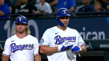 Sencillo productor de Corey Seager 