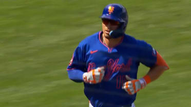 Tyrone Taylor's solo home run