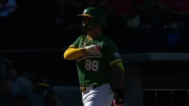 Tommy White hits two homers against the Angels