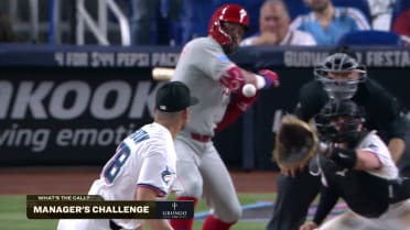 Kyle Schwarber hit by pitch after review