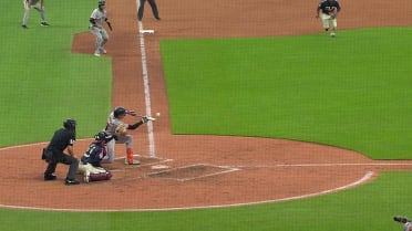 動画を再生