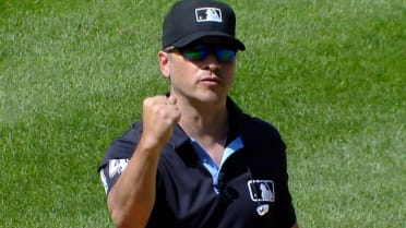Ryan Ritter nabs Cooper Hummel after review