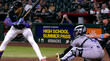 Ketel Marte HBP, no run scores after review