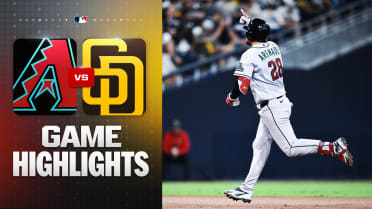 The D-backs score 11 runs in huge win over Padres
