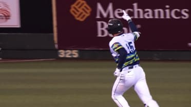 Jonny Farmelo's solo homer