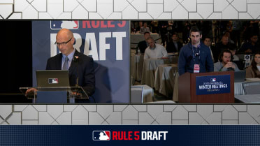 Yankees select Cade Winquest in the Rule 5 Draft