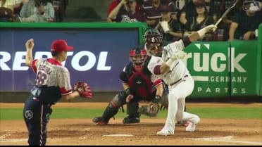 Fernando Villegas impulsa 2 con hit 