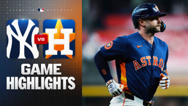 Walker, Paredes propel Astros' win over Yankees