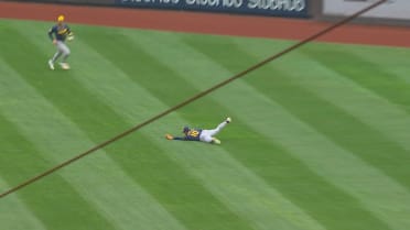 The Brewers' best plays of March/April