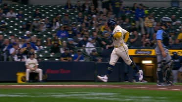 Willy Adames' sacrifice fly