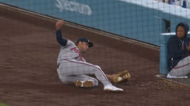Matt Olson's sliding grab in foul territory