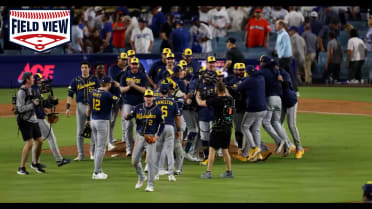 Field View: Brewers win the NL Pennant