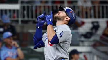 Max Muncy's solo home run