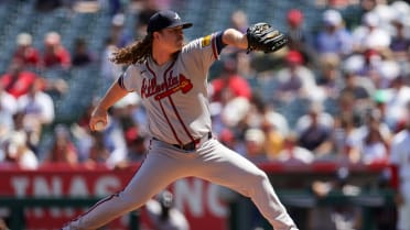 Grant Holmes poncha a 6 Angelinos 