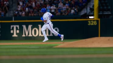 Elias Díaz's solo home run (4) 
