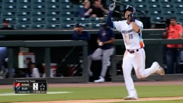 Shay Whitcomb's multi-homer game