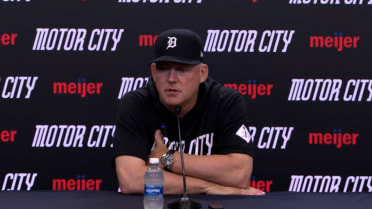 A.J. Hinch talks pitching in 8-2 loss