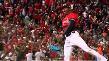 Jefry Yan consigue ponche crucial