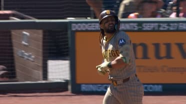 Data VIz: Fernando Tatis Jr.'s 421-foot home run