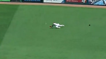 Austin Martin exits game with injury