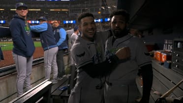 Victor Mesa Jr., Junior Caminero celebrate home run