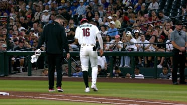 LuJames Groover stays in game after being stepped on