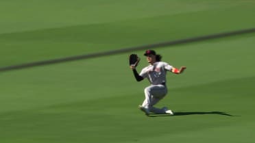 Gran atrapada de Alek Thomas