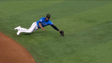 Otto Lopez makes a nice diving play