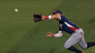 Aaron Judge se lanza y captura 