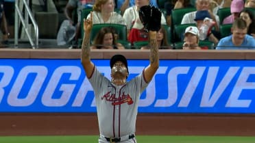 Raisel Iglesias obtiene el salvado