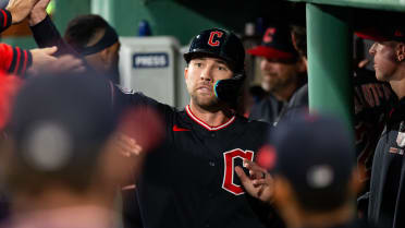 Guardians bring home run on double play