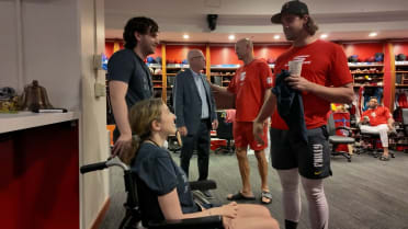 Sarah Langs on visiting the Phillies' clubhouse