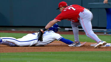 Hunter Greene nabs Drew Waters after review