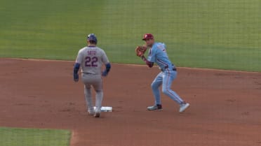 Harper, Turner turn a double play in the 1st