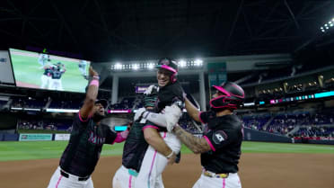 Javier Sanoja's walk-off single