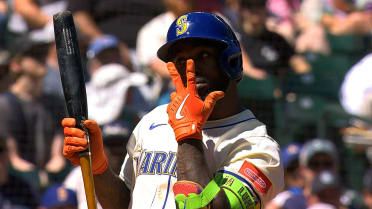 Randy Arozarena gets hit by a pitch after review