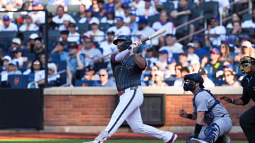 Pete Alonso's second home run (20)