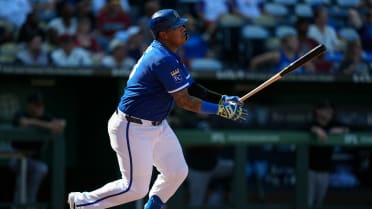 Salvador Perez's bases-clearing double