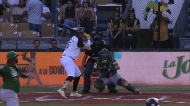 Geraldo Perdomo remolca dos con doble