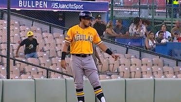 Cristhian Adames anota la del empate 