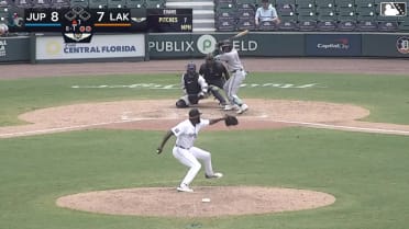 Luis Cova homers (2) on a fly ball to left field.