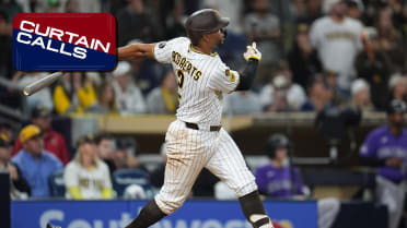 Xander Bogaerts hits a WALK-OFF GRAND SLAM!