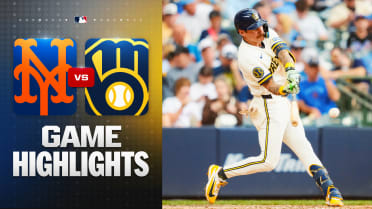 Ortiz triples, Henderson deals in Brewers' win
