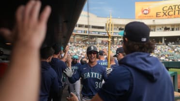 Rob Refsnyder's three-run home run (3)