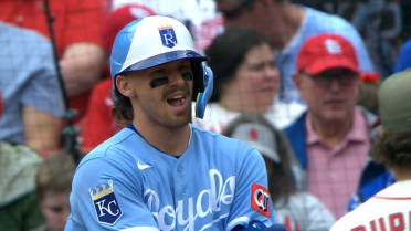 Bobby Witt Jr. singles in the 3rd