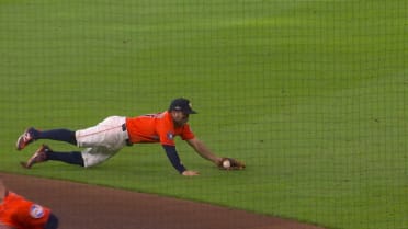 Jose Altuve's diving stop 