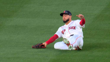 Wilyer Abreu's sliding catch
