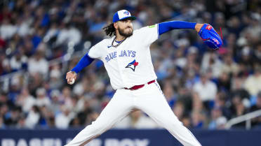 Cody Ponce strikes out three in return to Majors