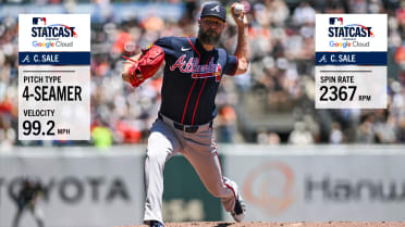 Chris Sale strikes out 10 in quality start
