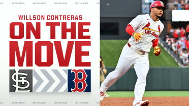 Willson Contreras is traded to the Red Sox